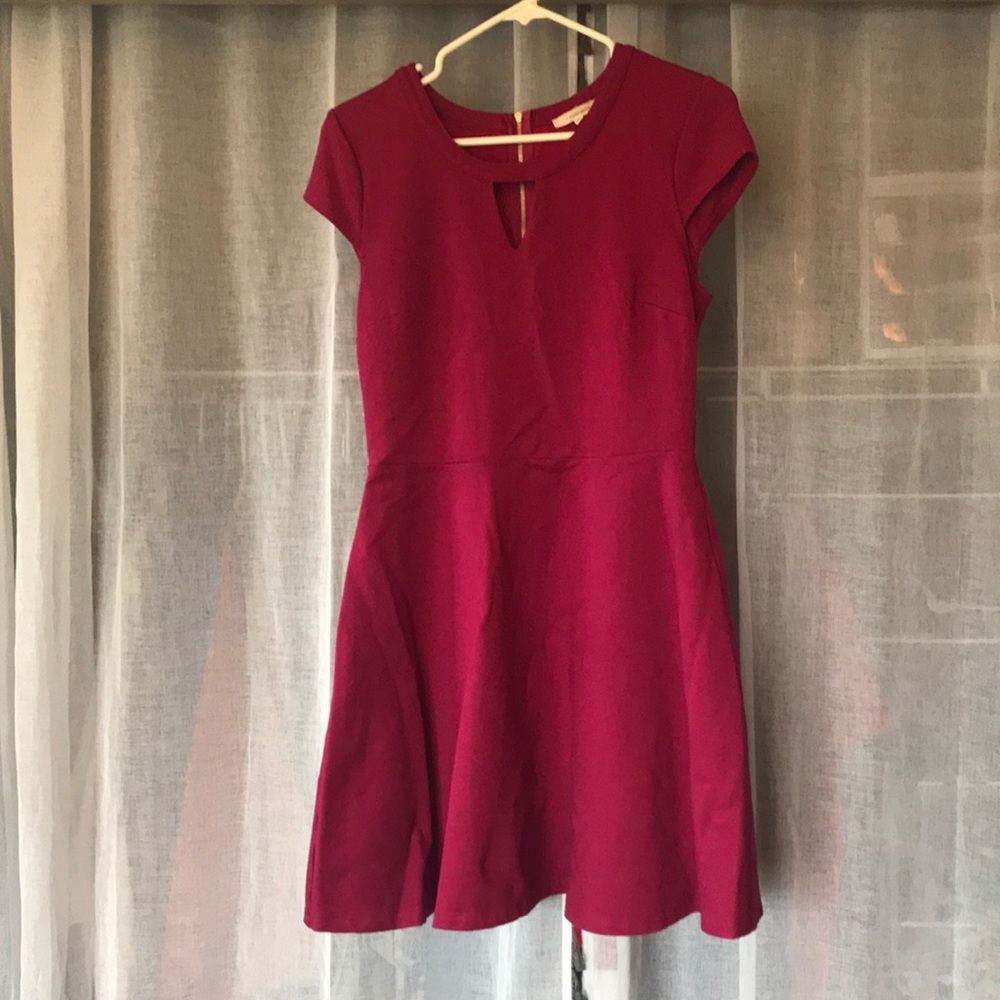 Berry colored cap-sleeve dress with cutout